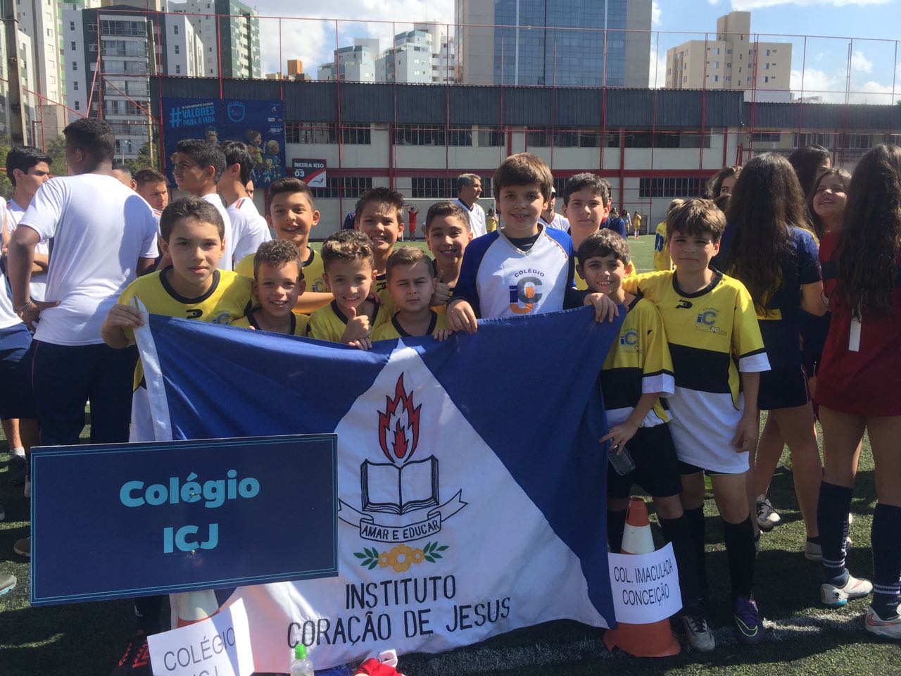 Festival de Esportes FEEMG na modalidade de handebol. 